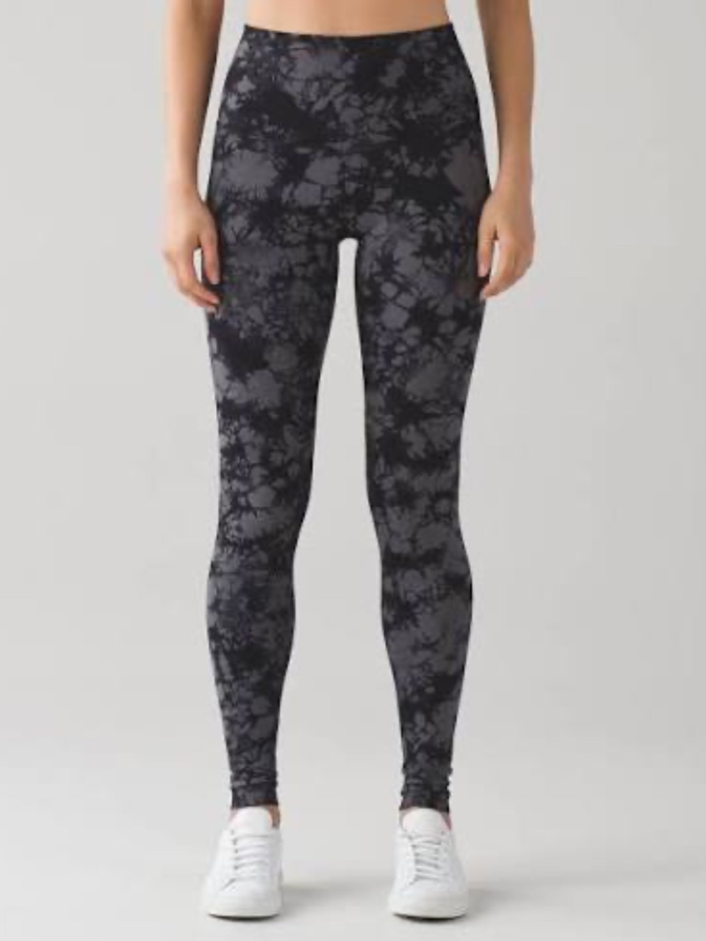 Lululemon Wunder Under Hi-Rise Shibori Black Dark Carbon Size 2 NWT